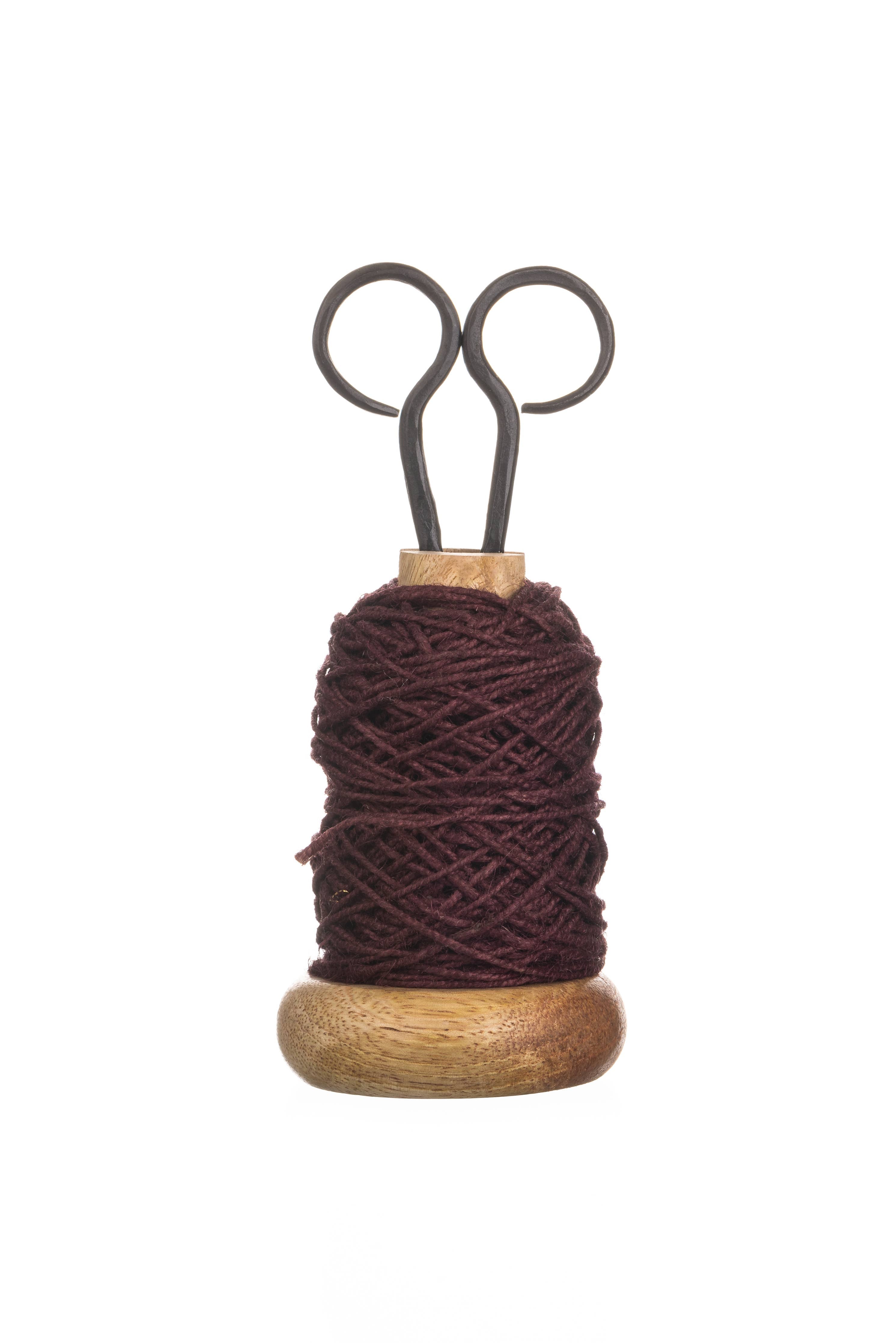 Small Wooden Bobbin with Scissors