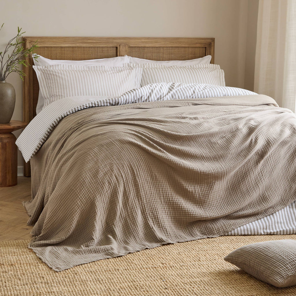 Lark Muslin Cotton Throw Mole