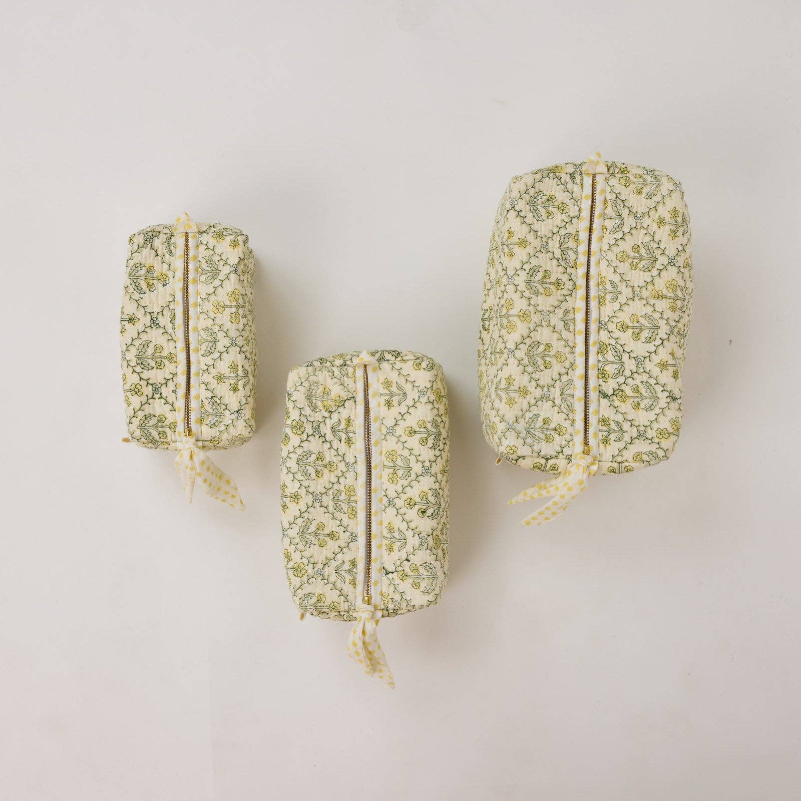 Organic Cotton Toiletry Bag (Large) - Floral Lattice Buttercream