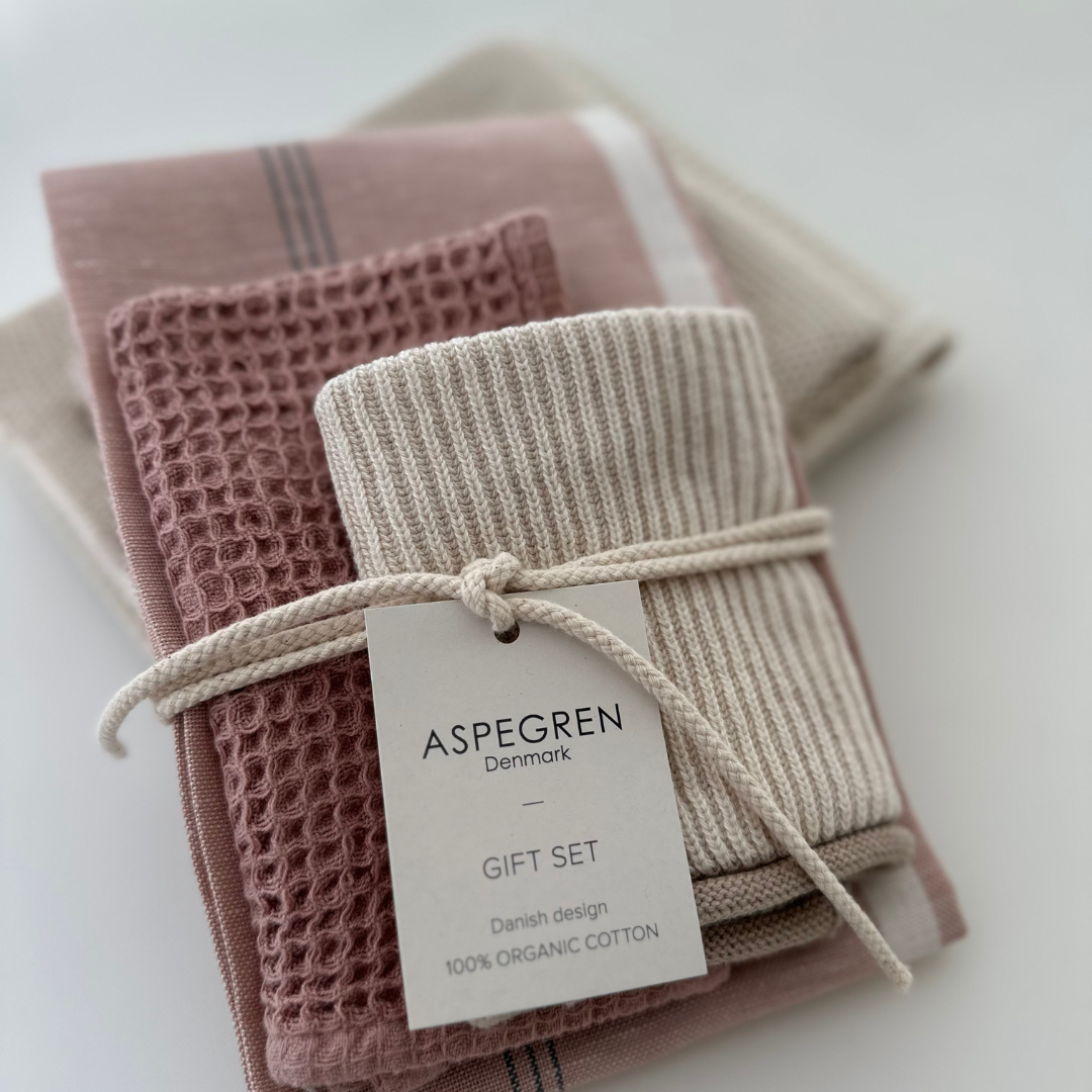 Kitchen Towel Gift set - 100% Organic cotton - Set of 3 - Lychee