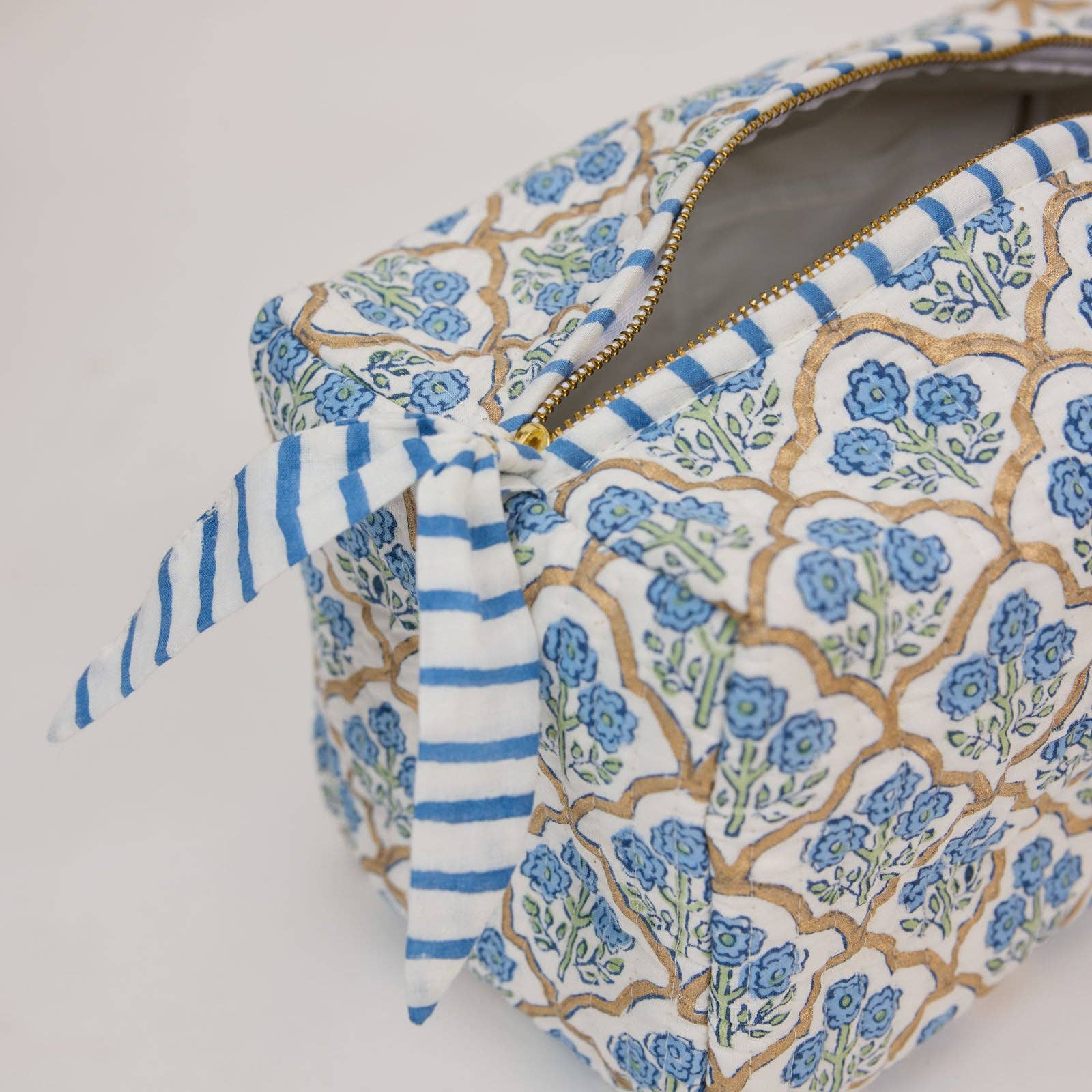 Organic Cotton Toiletry Bag (Large) - Trellis Indigo
