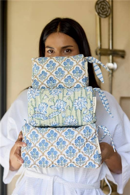Organic Cotton Toiletry Bag (Large) - Trellis Indigo